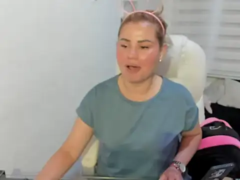 Julieta_star_ – Kamerová šou