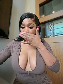 Chat XXX ao vivo de Belle___