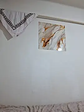 Nika_aa Adlı Modelin Canlı XXX Sohbeti