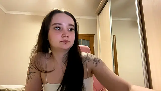 Онлайн чат XXX TrulaPhay