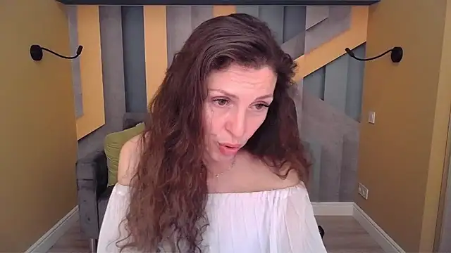 EllaLong Chat XXX live