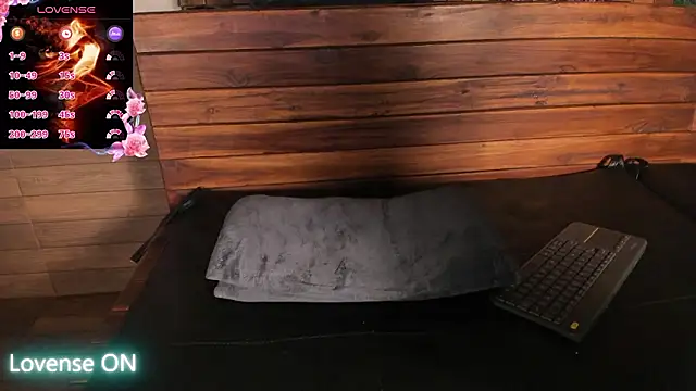 nicktorn's Live XXX Chat