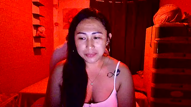 Ugly-Filipina: απευθείας συνομιλία ΧΧΧ