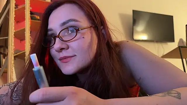 Chat XXX en directo de AurikaTrix