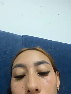 Little-Engel's Live XXX Chat