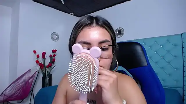 kathe-mills235's Live XXX Chat