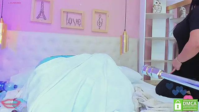 leylla_'s Live XXX Chat