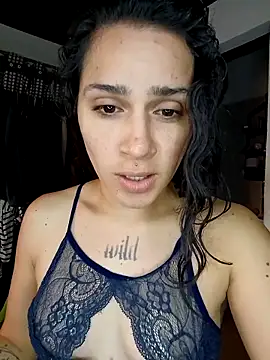 Živý XXX chat Little_Doll25