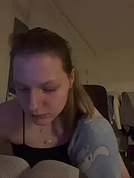 Živý XXX chat MaryHiggins