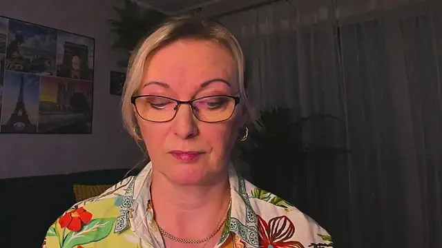 vanessa_chatのライブXXXチャット