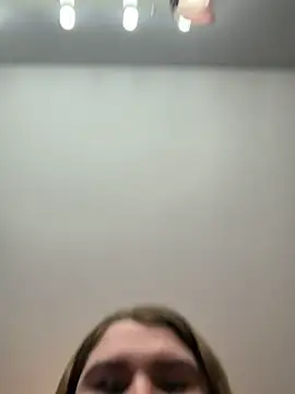 BeeMay22 现场XXX聊天