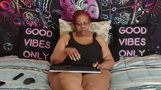 RENAESPLEASUREPALACE: απευθείας συνομιλία ΧΧΧ