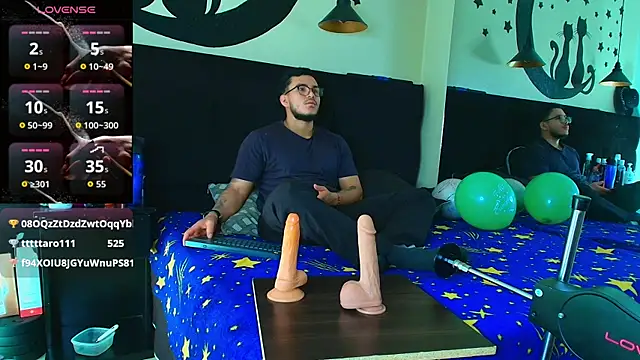 Chatroom XXX en direct de jeisonstark