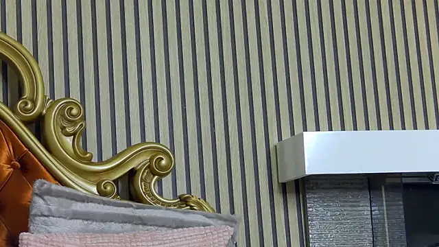 CarolinaBlair 即時 XXX 聊天