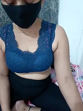 Aarti909090 在線直播表演