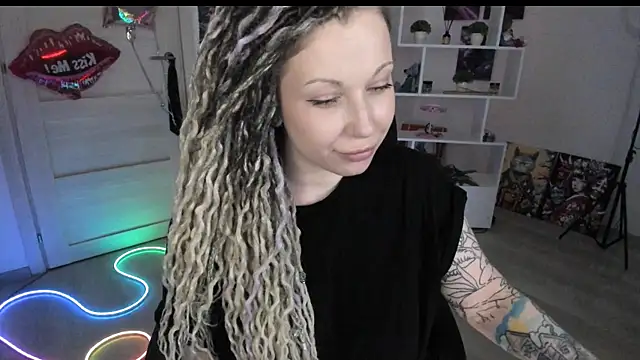 HoneySallyMoore Chat XXX in diretta