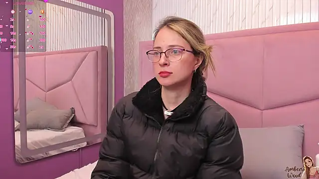 AmbeerWood_ Live XXX-Chat