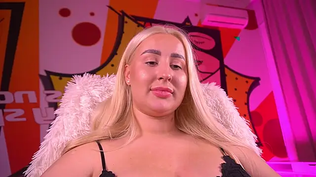 LiaBrazzerr 现场XXX聊天