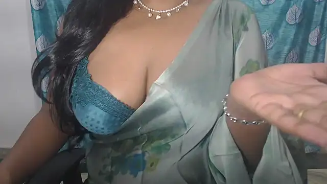 Sophia_your Chat XXX live