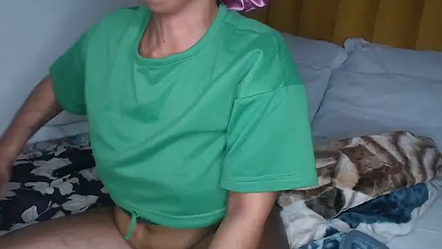 Bella_2025のライブXXXチャット