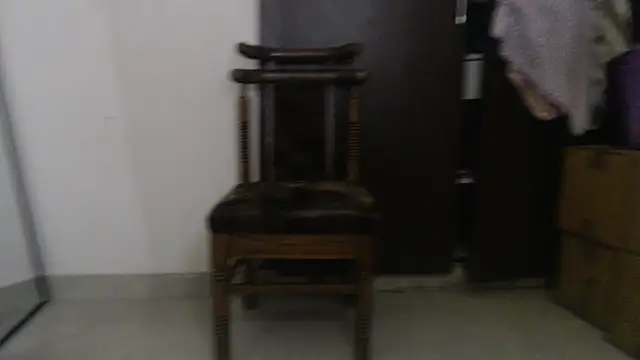 Virgin_Aisha 即時 XXX 聊天