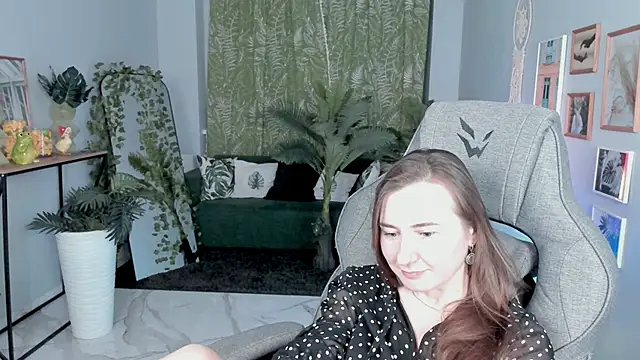 Golden_Dragon élő XXX-chatje