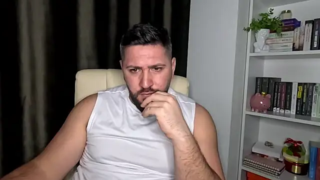 Gold_Alpha_Boy Chat XXX in diretta