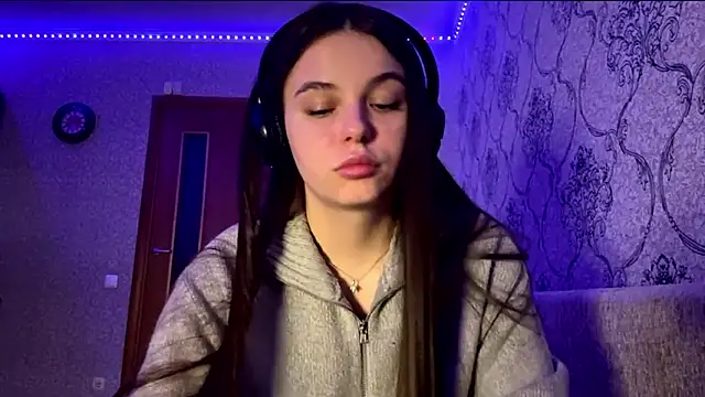 AkikoAnkrom Live XXX-Chat