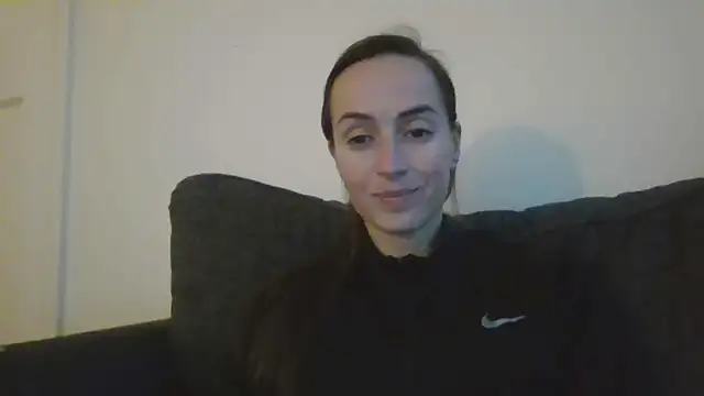 SportyBella_91 Webcam show