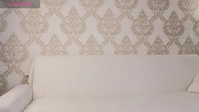 foxy_bloomm's Live XXX Chat