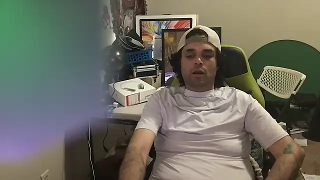 KungFuPanda001のライブXXXチャット