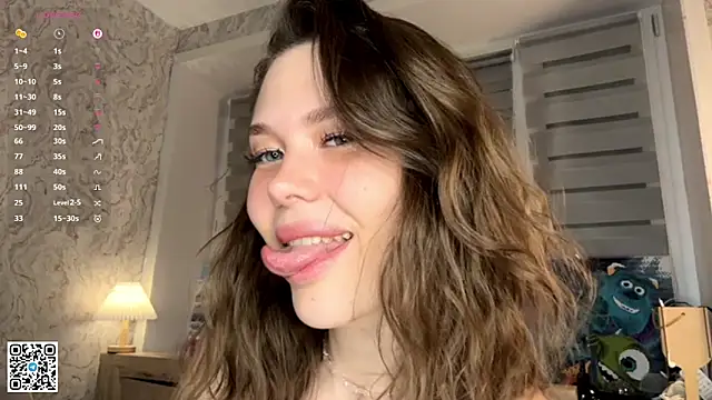 CindyHines 即時 XXX 聊天