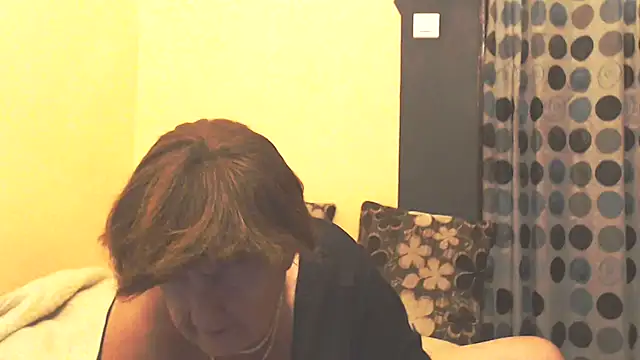 MioritaHard's Live XXX Chat