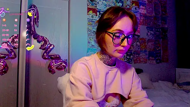 Milky_way_UwU Chat XXX in diretta