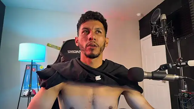 DamnKevin: вебкам-шоу