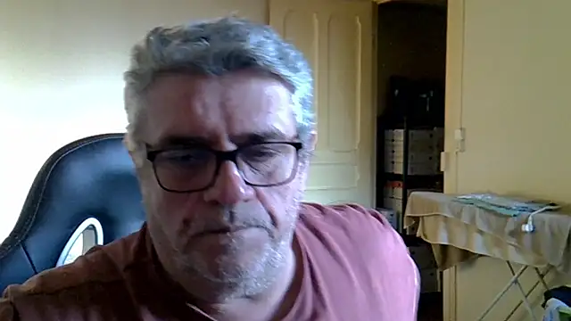 _hippo_のライブXXXチャット