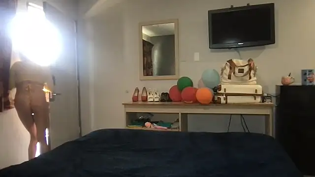 Chatroom XXX en direct de TiffaneyLove