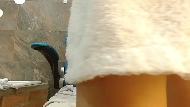 Živý XXX chat Heidy_Wells