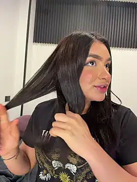 jenn_fit élő XXX-chatje