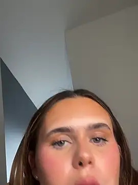 Chatroom XXX en direct de Blonde_Bunny