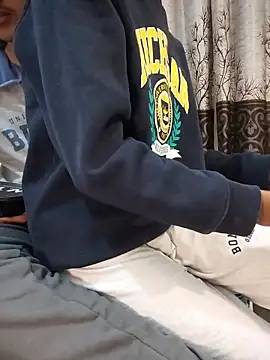 akshr1099 webcam show