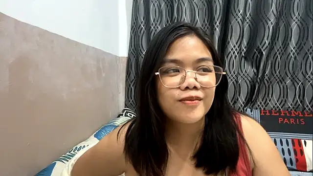 Chatroom XXX en direct de LingUranga