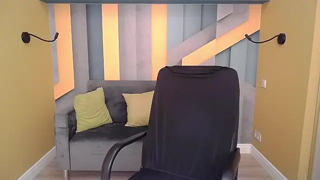 Chatroom XXX en direct de EllaLong