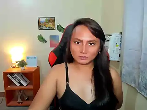 hella_queen Show Webcam