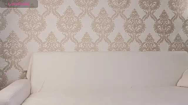 Živý XXX chat foxy_bloomm