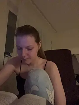 Živý XXX chat MaryHiggins