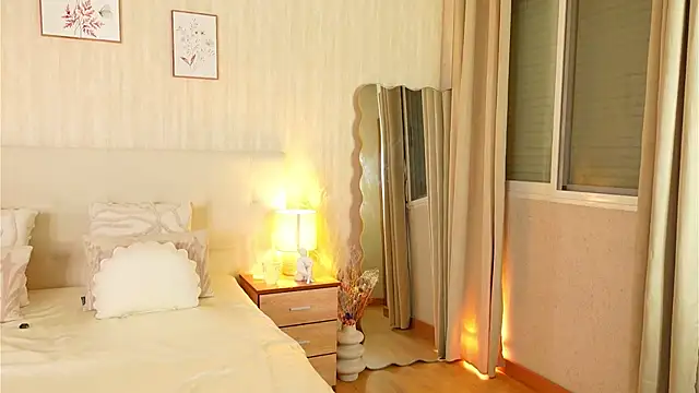 ZamphyraNightt's Live XXX Chat