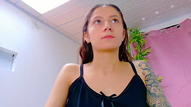 แชท XXX สดของ scarlet-jonesx