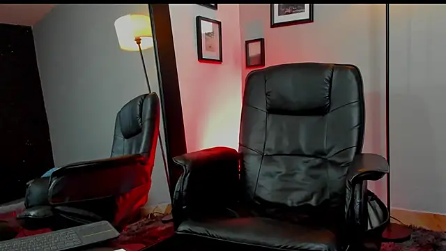 แชท XXX สดของ ronnie_crafored