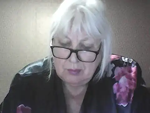 Pokazy przed kamerką – Alexia64231